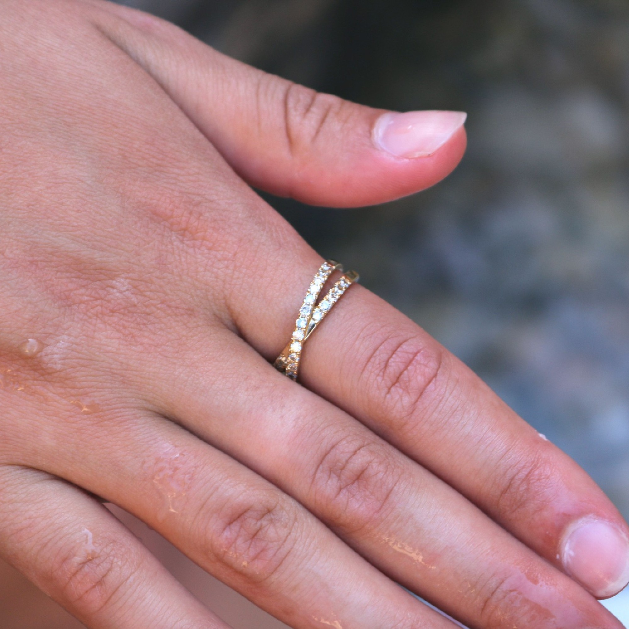 טבעת יהלומים חצי איטרניטי שני גשרים – תמונה 4